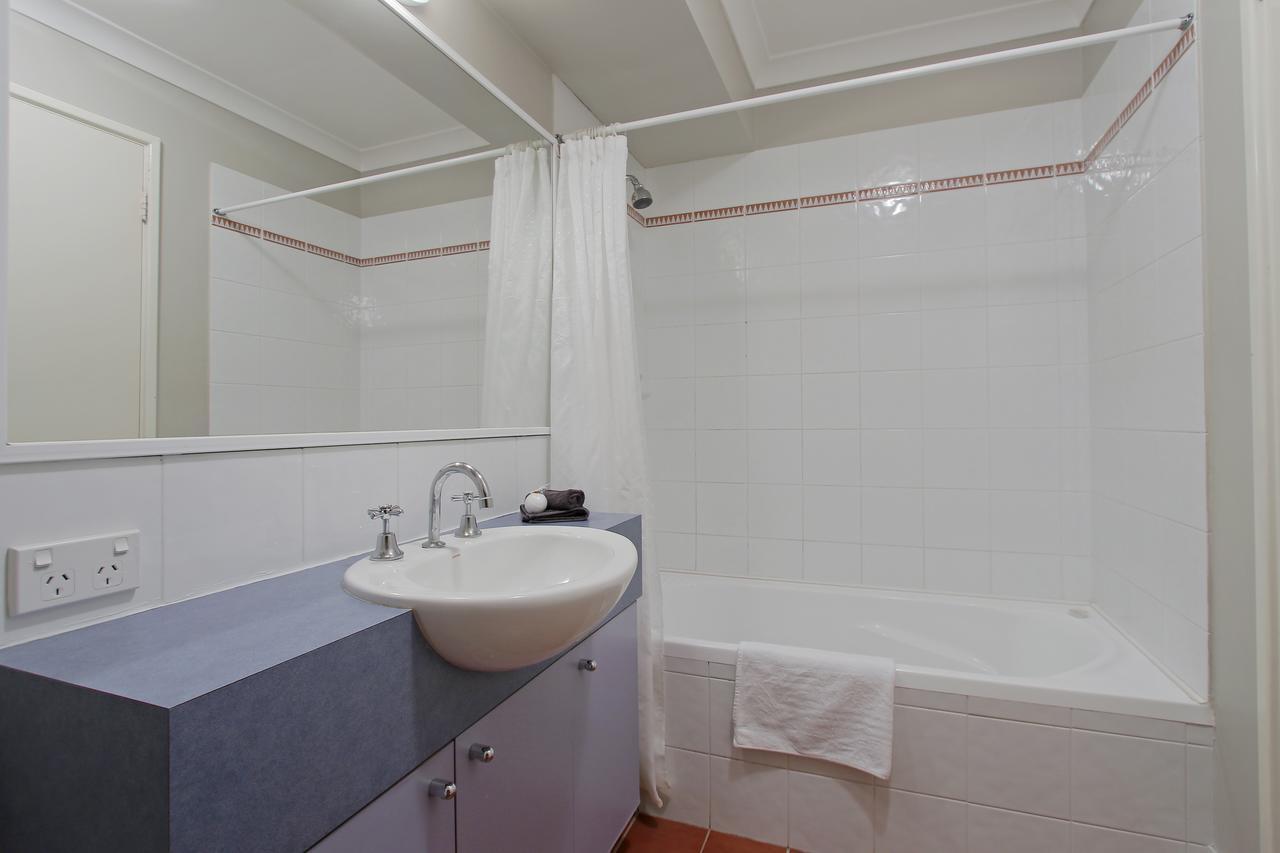 Hillarys Marina Apartment Perth Exterior foto