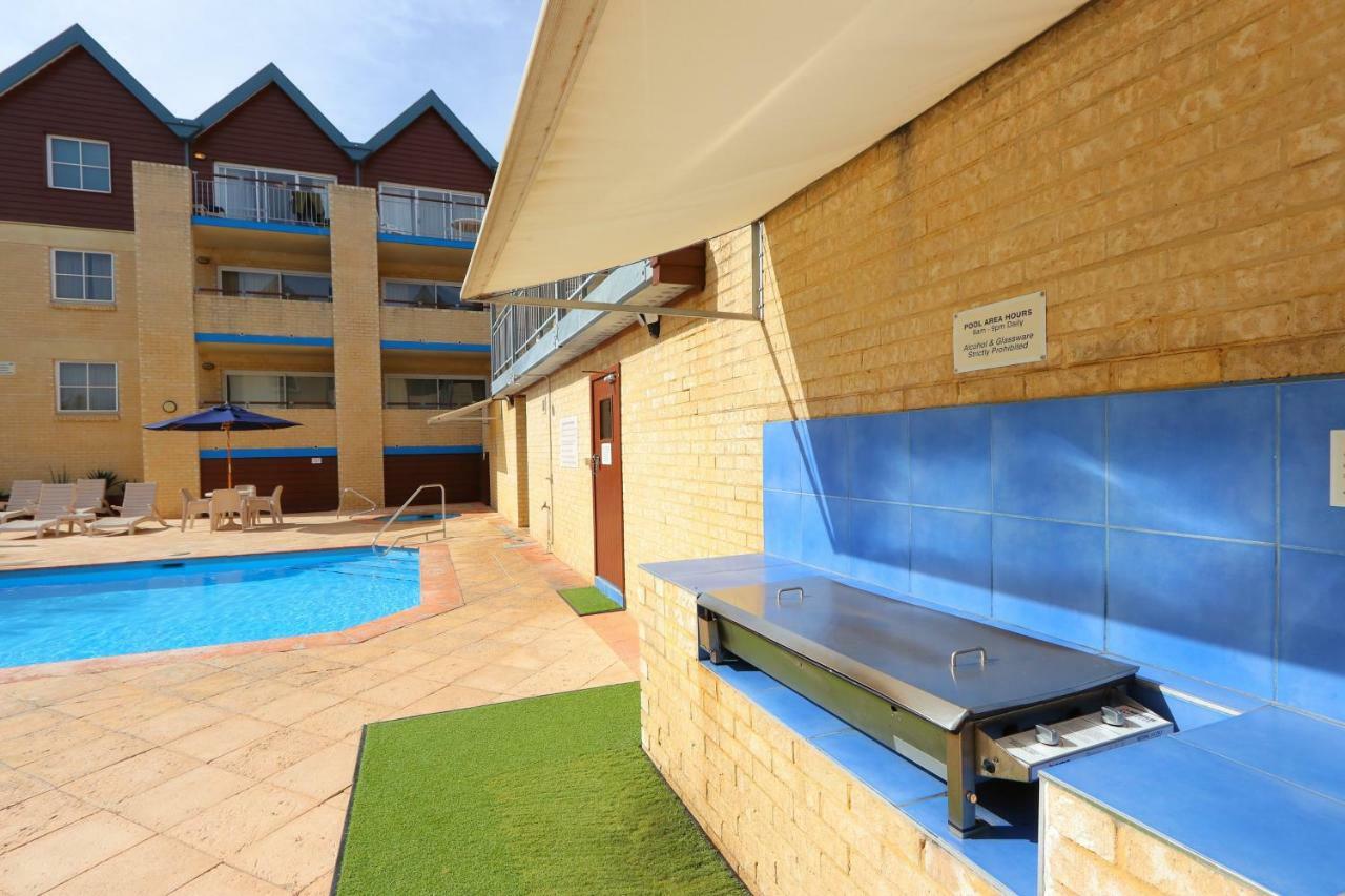 Hillarys Marina Apartment Perth Exterior foto
